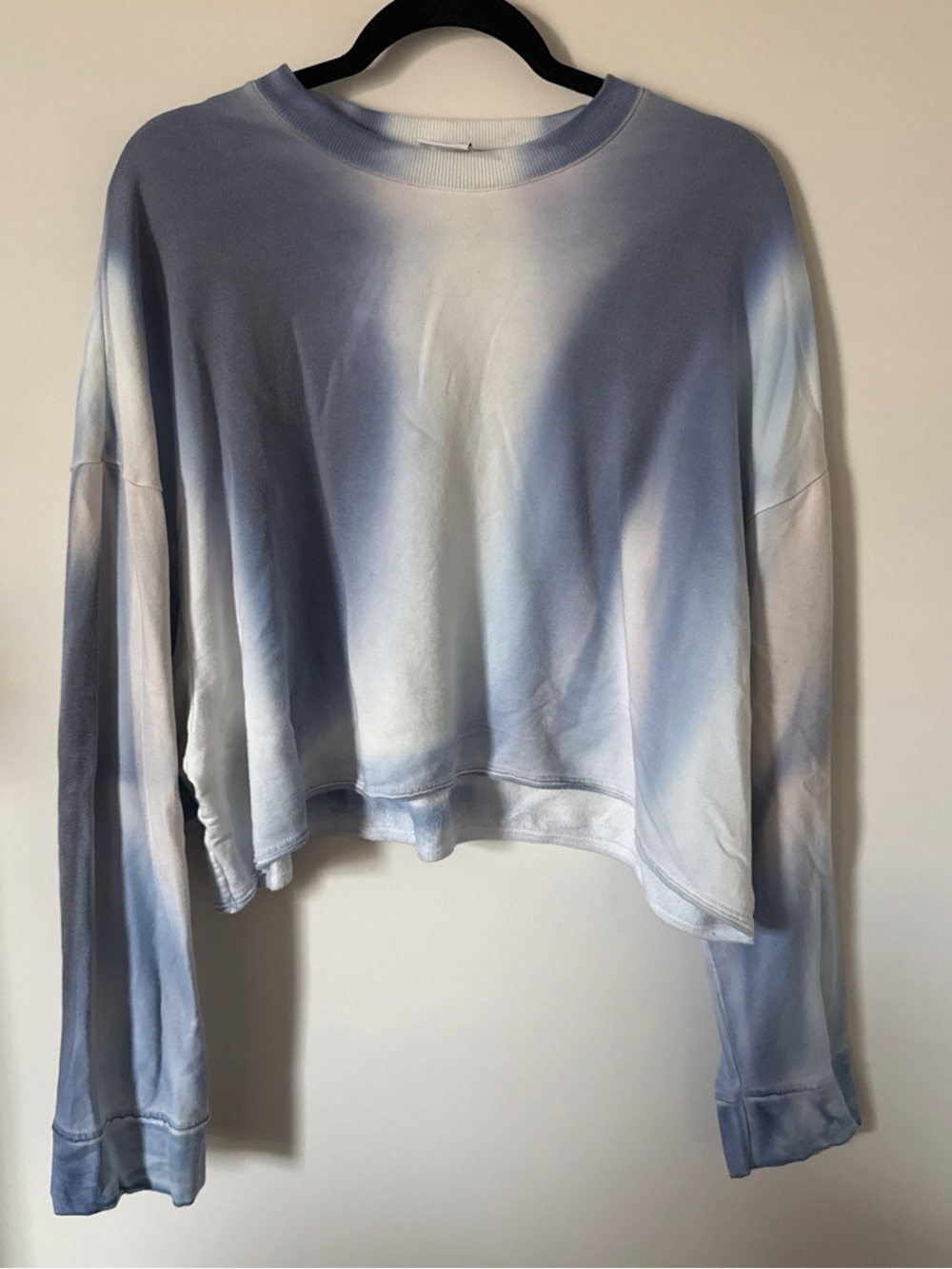 Nike Yoga Women’s Long Sleeve Cropped Training Top DV9185-437 Sz XL Tie Dye